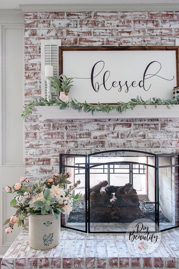 sample picture of a living room with a mantle