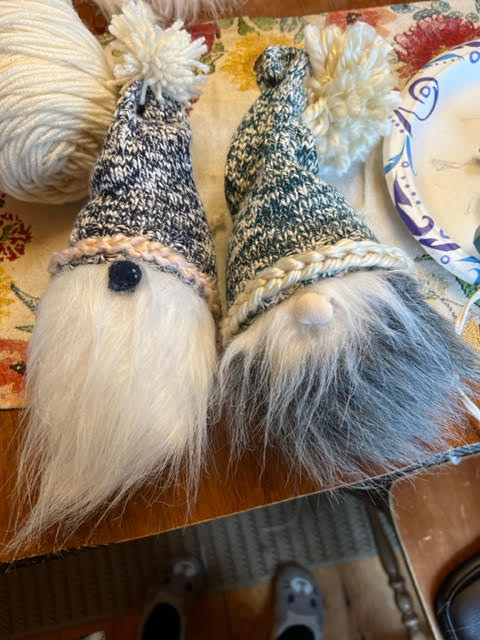 two final gnomes