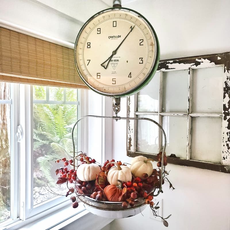 Vintage weighing scale
